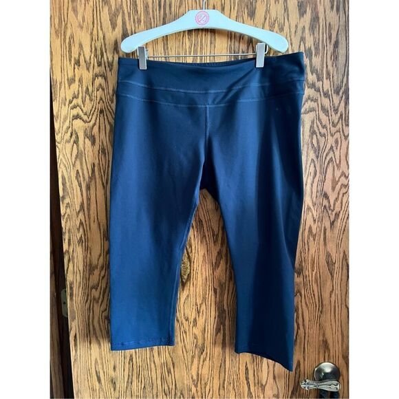 The North Face Blue Capri Leggings Woman’s Size XL - Picture 1 of 13